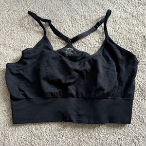 Profit sports bra adjustable.